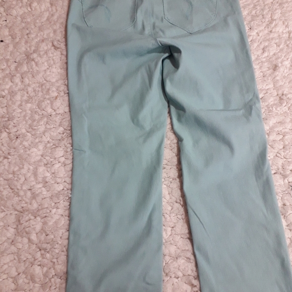 YMI hyper twill jeans, 1x - Picture 5 of 7